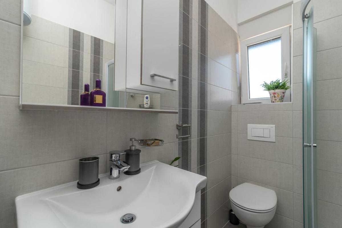 Apartman Spiro Trogir Exterior photo